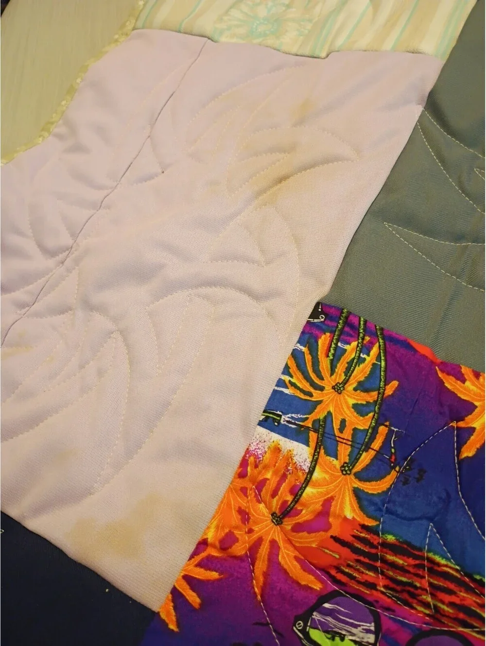 Vintage Handmade Mutt Patchwork Quilt Tribal Sun Hard Rock Coastal 71x90